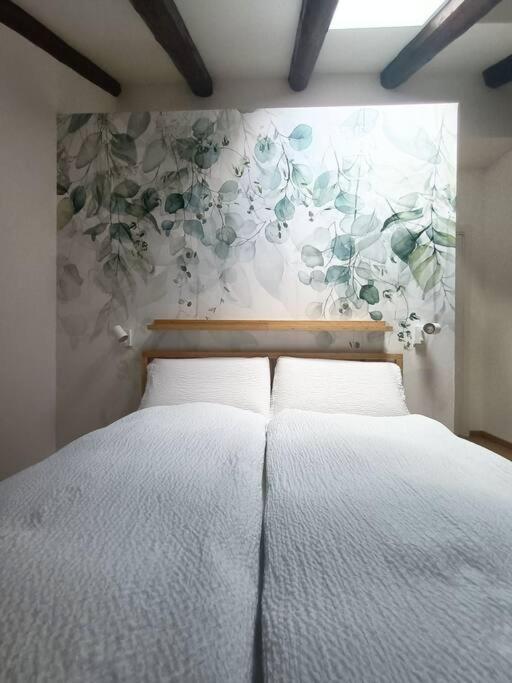 Loving My Rooms 1 - Deliziosa Mansarda In Centro Gorizia Exteriör bild